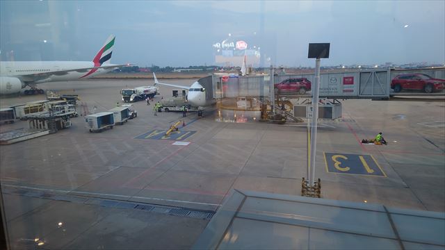 プノンペン空港