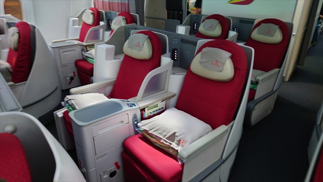 ビジネスクラスシート